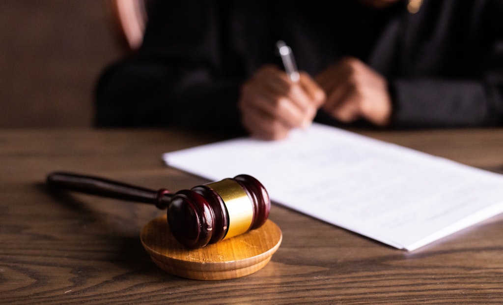 How to Handle Your Business Getting Sued